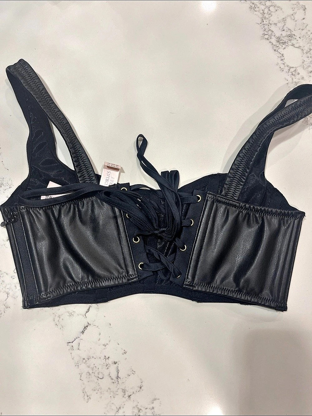 Victoria's Secret Lace-Up Black Bra XS NWT